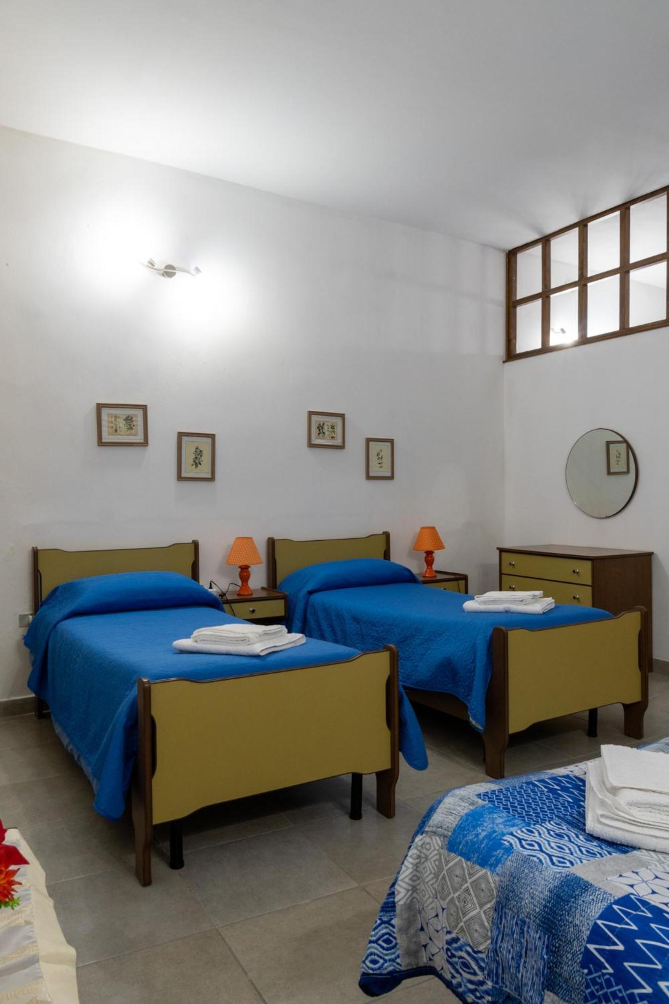 Appartamento Per Turisti Filoxenia Santa Severina Luaran gambar