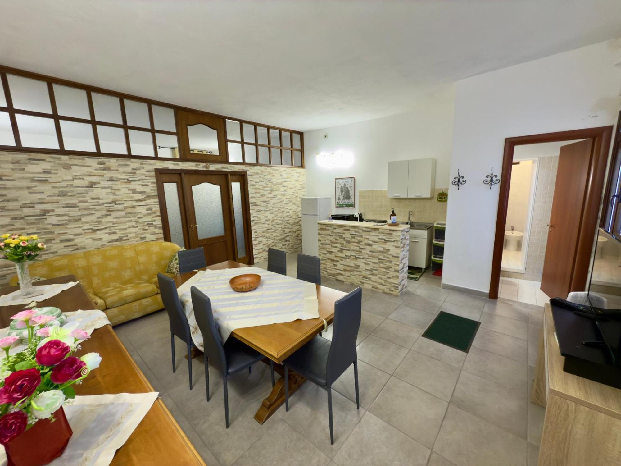 Appartamento Per Turisti Filoxenia Santa Severina Luaran gambar